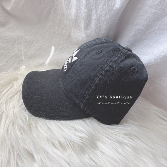 NWT Adidas Women Originals Relaxed Strap Back Hat Cap Black White - Picture 4 of 7